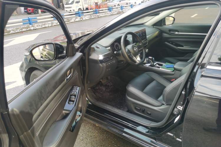 Used Nissan Teana 2022 2.0L XL-TLS Enjoyment Edition Driver Seat