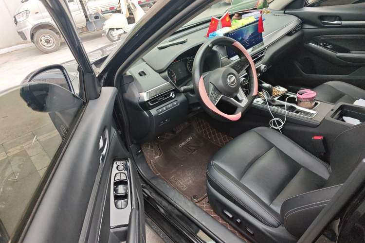 Used Nissan Teana 2022 2.0L XL-TLS Enjoyment Edition Driver Seat