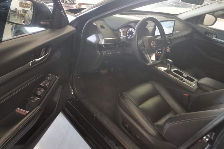 Used Nissan Teana 2022 2.0L XL-TLS Enjoyment Edition Driver Seat