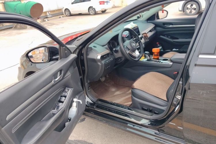 Used Nissan Teana 2022 2.0L XL-Upr Enjoyment Edition Driver Seat