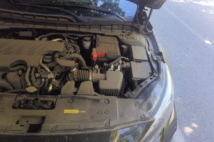 Used Nissan Teana 2022 2.0L XL-TLS Enjoyment Edition Engine Bay Left