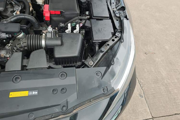 Used Nissan Teana 2022 2.0L XL-TLS Enjoyment Edition Engine Bay Left