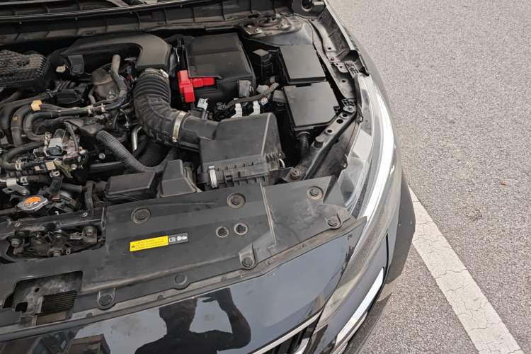 Used Nissan Teana 2022 2.0T XL Enjoyment Edition Engine Bay Left