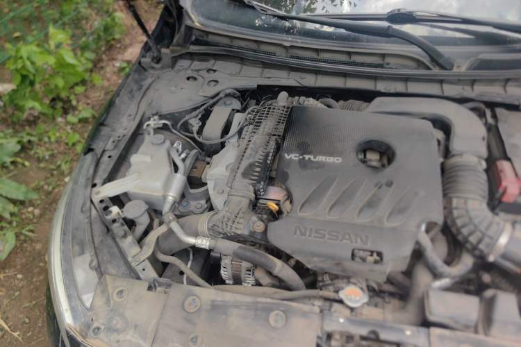 Used Nissan Teana 2022 2.0T XL Enjoyment Edition Engine Bay Right