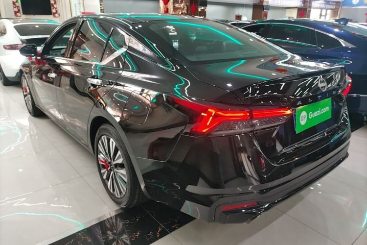 Used Nissan Teana 2022 2.0L XL-TLS Enjoyment Edition Exterior 2