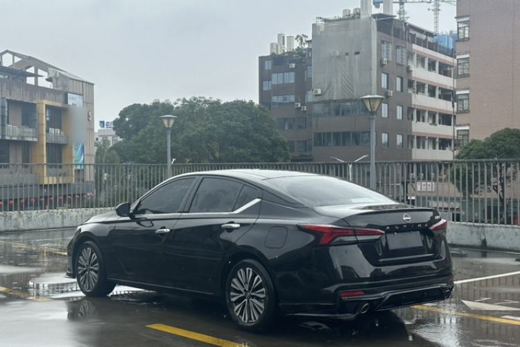 Used Nissan Teana 2022 2.0L XL-TLS Enjoyment Edition Exterior 3