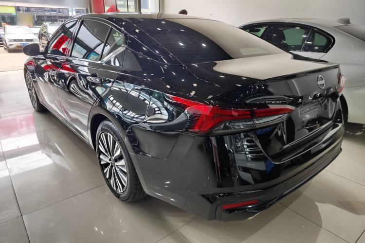 Used Nissan Teana 2022 2.0L XL-TLS Enjoyment Edition Exterior 3