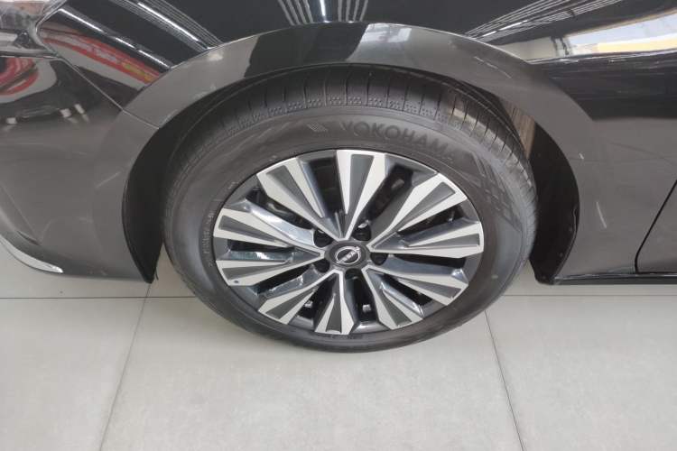 Used Nissan Teana 2022 2.0L XL-TLS Enjoyment Edition Exterior 4