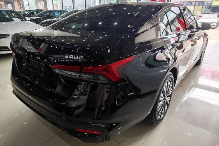 Used Nissan Teana 2022 2.0L XL-TLS Enjoyment Edition Exterior 5