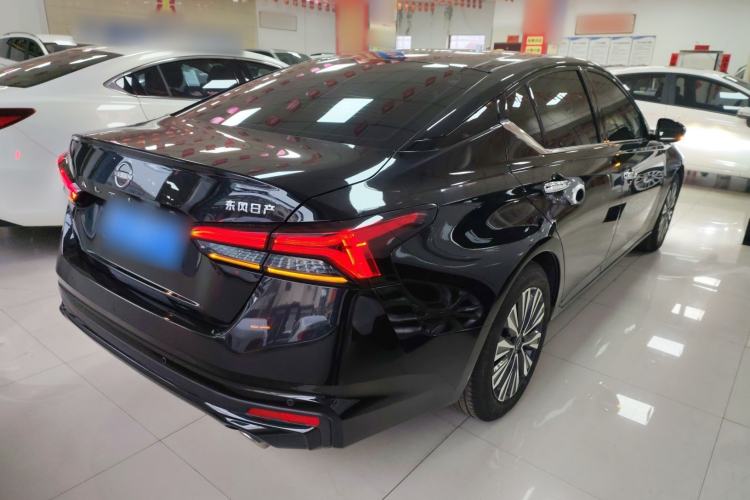 Used Nissan Teana 2022 2.0L XL-TLS Enjoyment Edition Exterior 5