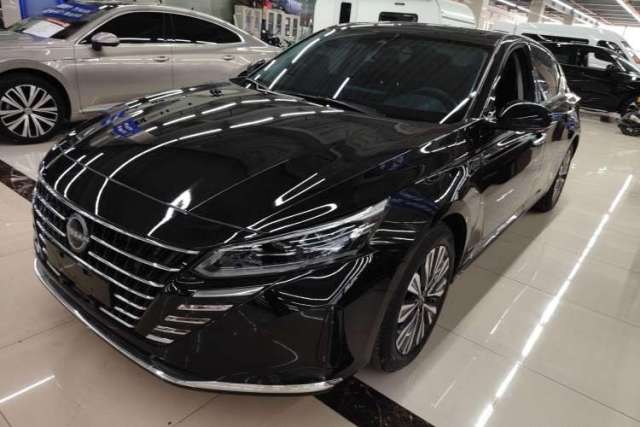 Ojetý Nissan Teana 2022 2.0L XL-Upr Enjoyment Edition