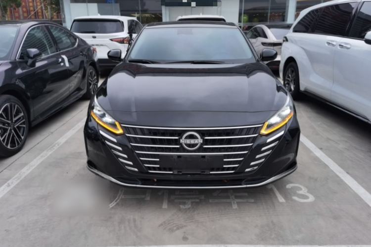 Used Nissan Teana 2022 2.0L XL-TLS Enjoyment Edition Front