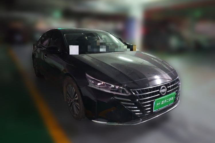 Used Nissan Teana 2022 2.0L XL-TLS Enjoyment Edition Front Right 45 Deg
