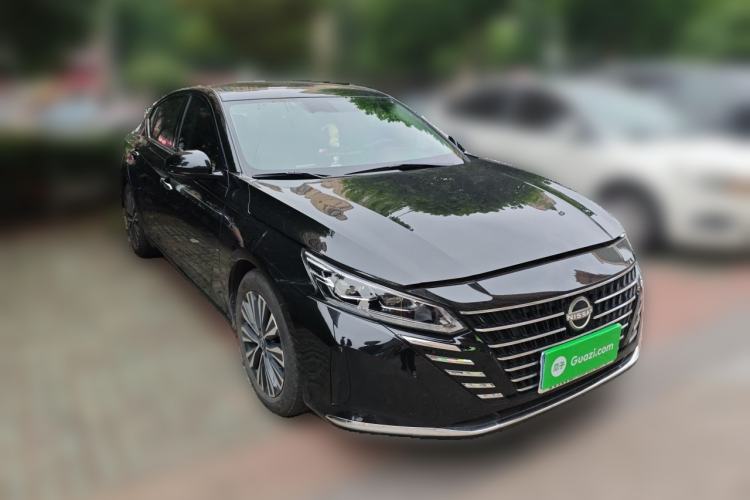 Used Nissan Teana 2022 2.0L XL-TLS Enjoyment Edition Front Right 45 Deg