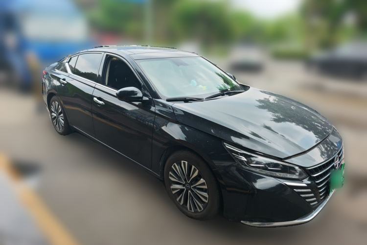 Used Nissan Teana 2022 2.0L XL-TLS Enjoyment Edition Front Right 45 Deg