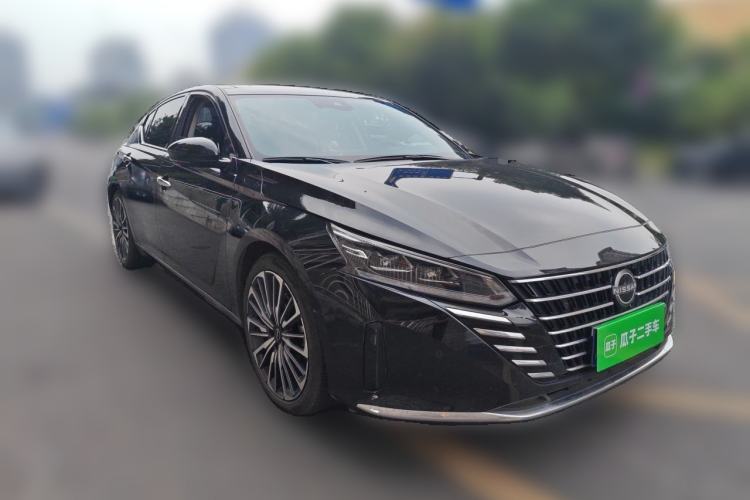 Used Nissan Teana 2022 2.0T XL Enjoyment Edition Front Right 45 Deg
