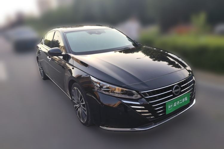 Used Nissan Teana 2022 2.0T XV Premium Edition Front Right 45 Deg