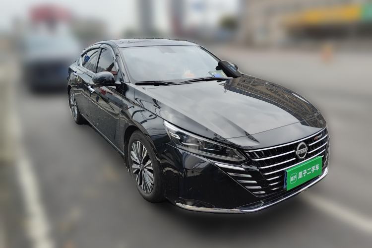 Used Nissan Teana 2022 2.0L XL-TLS Enjoyment Edition Front Right 45 Deg