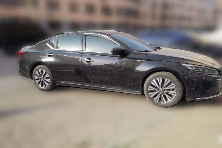 Used Nissan Teana 2022 2.0L XL-TLS Enjoyment Edition Front Right 45 Deg