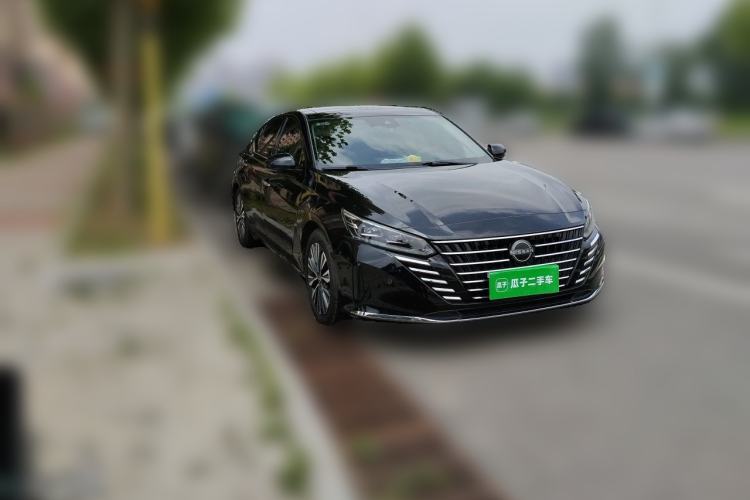 Used Nissan Teana 2022 2.0L XL-Upr Enjoyment Edition Front Right 45 Deg
