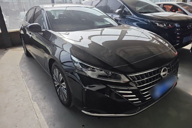 Used Nissan Teana 2022 2.0L XL-TLS Enjoyment Edition Front Right 45 Deg