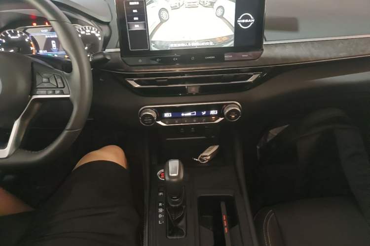 Used Nissan Teana 2022 2.0L XL-TLS Enjoyment Edition Gear Lever