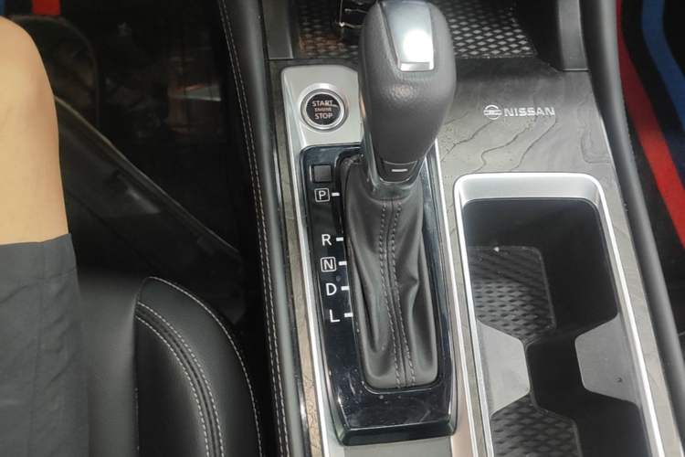 Used Nissan Teana 2022 2.0L XL-TLS Enjoyment Edition Gear Lever