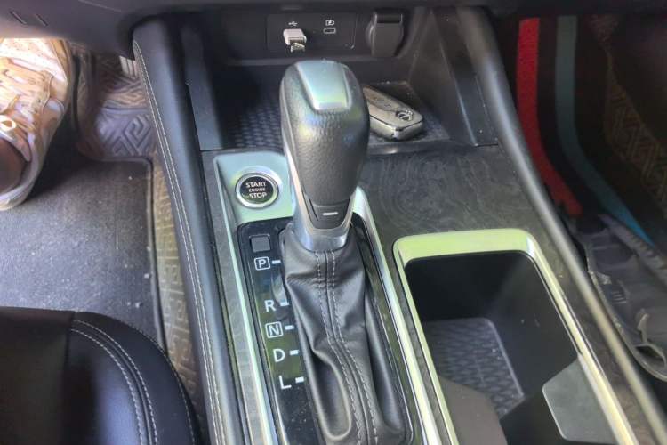 Used Nissan Teana 2022 2.0L XL-TLS Enjoyment Edition Gear Lever