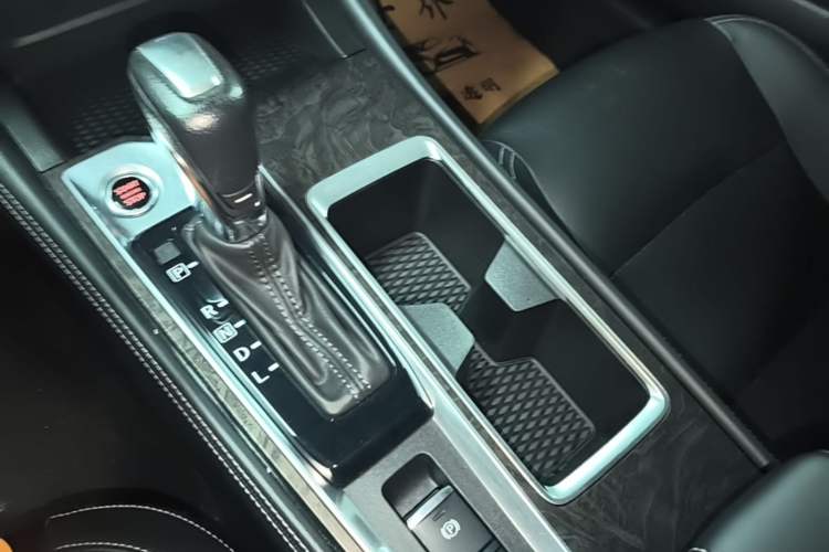 Used Nissan Teana 2022 2.0L XL-TLS Enjoyment Edition Gear Lever