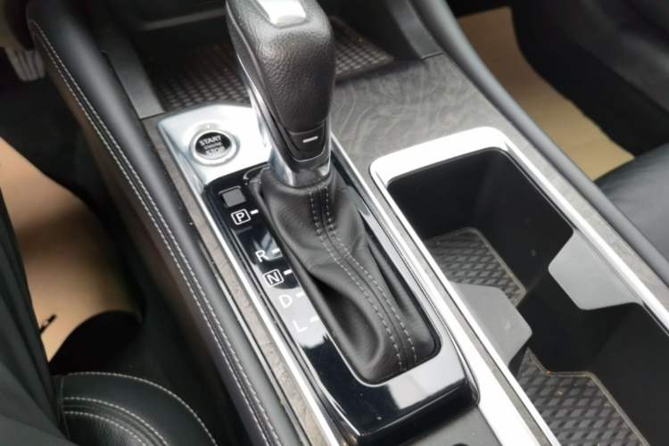 Used Nissan Teana 2022 2.0L XL-TLS Enjoyment Edition Gear Lever