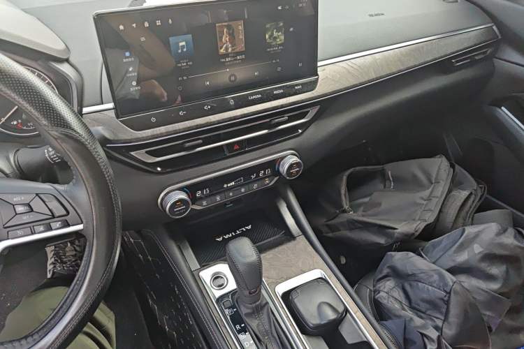 Used Nissan Teana 2022 2.0L XL-TLS Enjoyment Edition Gear Lever