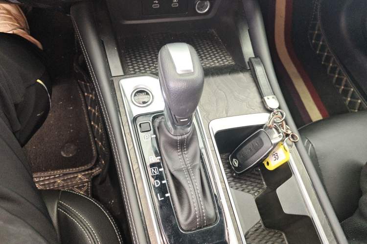 Used Nissan Teana 2022 2.0L XL-TLS Enjoyment Edition Gear Lever