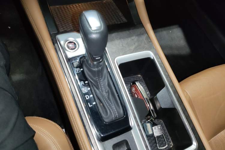 Used Nissan Teana 2022 2.0L XL-TLS Enjoyment Edition Gear Lever