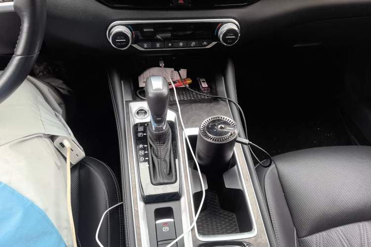 Used Nissan Teana 2022 2.0L XL-Upr Enjoyment Edition Gear Lever