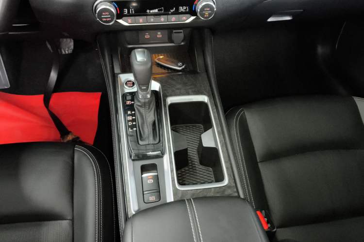 Used Nissan Teana 2022 2.0L XL-TLS Enjoyment Edition Gear Lever