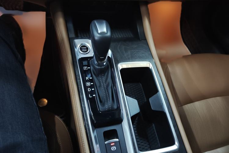 Used Nissan Teana 2022 2.0L XL-TLS Enjoyment Edition Gear Lever