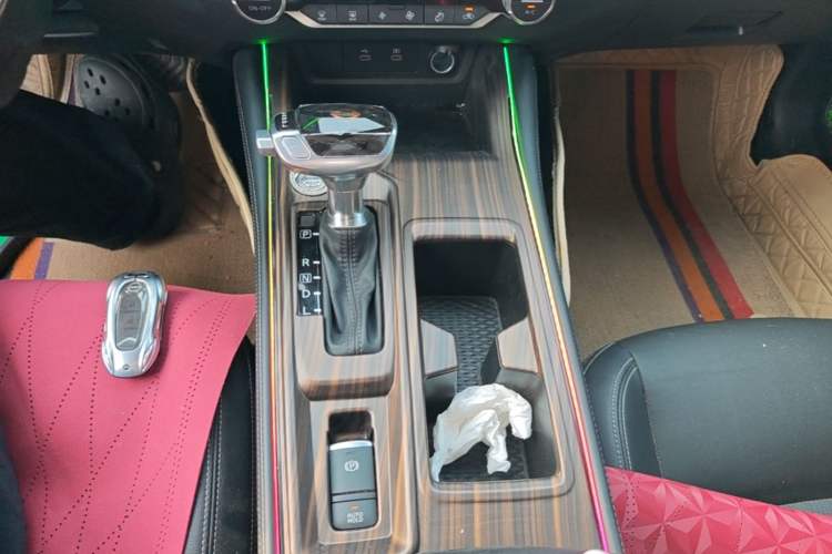 Used Nissan Teana 2022 2.0L XL-TLS Enjoyment Edition Gear Lever