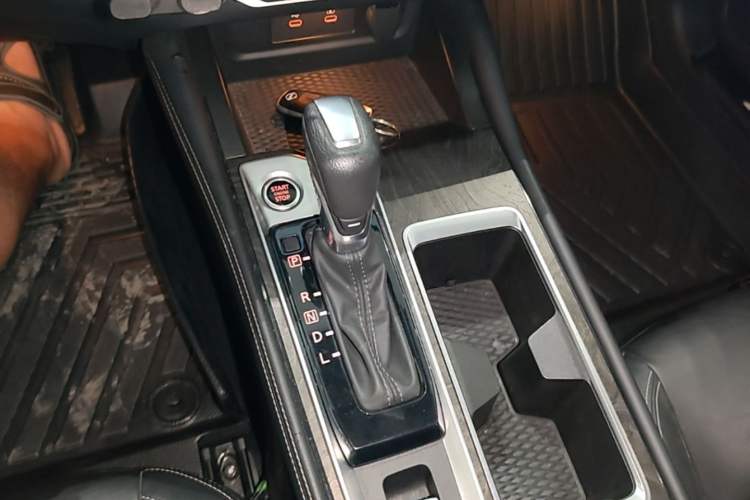 Used Nissan Teana 2022 2.0L XL-TLS Enjoyment Edition Gear Lever