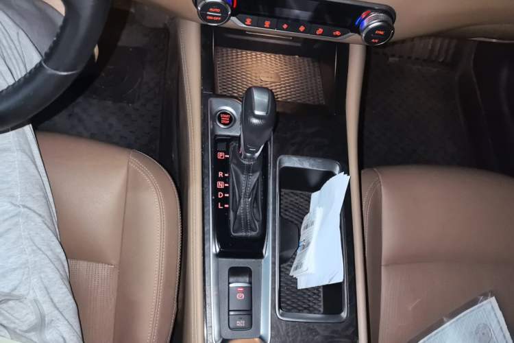 Used Nissan Teana 2022 2.0L XL-TLS Enjoyment Edition Gear Lever