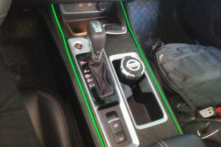 Used Nissan Teana 2022 2.0L XL-TLS Enjoyment Edition Gear Lever