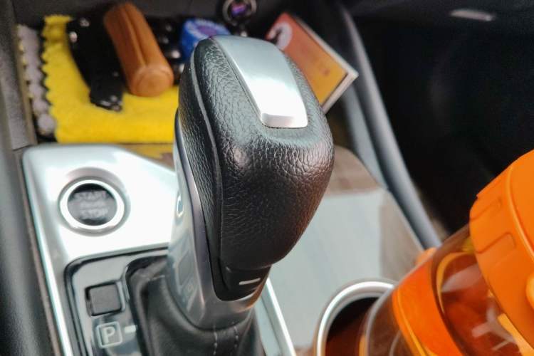 Used Nissan Teana 2022 2.0L XL-Upr Enjoyment Edition Gear Lever