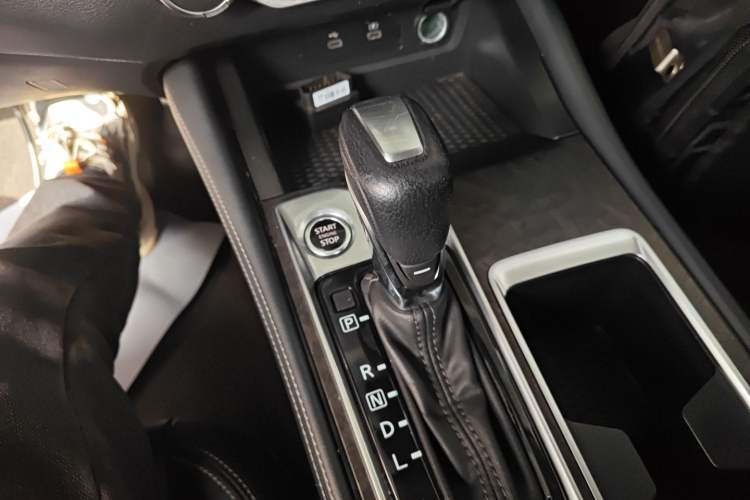 Used Nissan Teana 2022 2.0L XL-TLS Enjoyment Edition Gear Lever