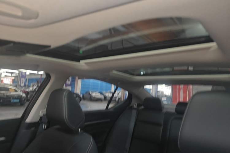 Used Nissan Teana 2022 2.0L XL-TLS Enjoyment Edition Headliner