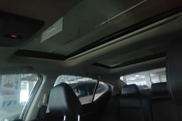 Used Nissan Teana 2022 2.0L XL-TLS Enjoyment Edition Headliner