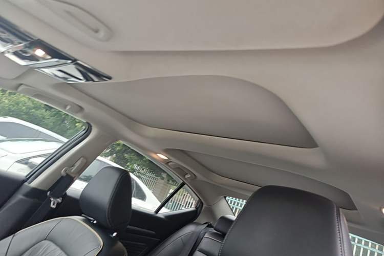 Used Nissan Teana 2022 2.0L XL-Upr Enjoyment Edition Headliner