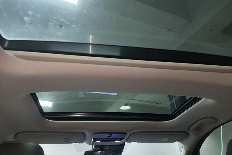 Used Nissan Teana 2022 2.0L XL-TLS Enjoyment Edition Headliner