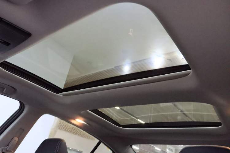 Used Nissan Teana 2022 2.0L XL-TLS Enjoyment Edition Headliner