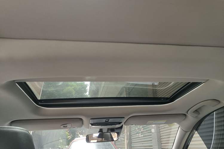 Used Nissan Teana 2022 2.0L XL-TLS Enjoyment Edition Headliner