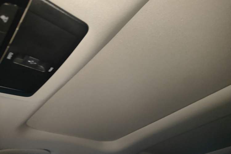 Used Nissan Teana 2022 2.0L XL-TLS Enjoyment Edition Headliner