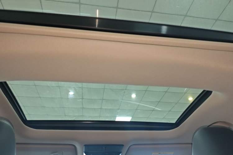 Used Nissan Teana 2022 2.0L XL-TLS Enjoyment Edition Headliner